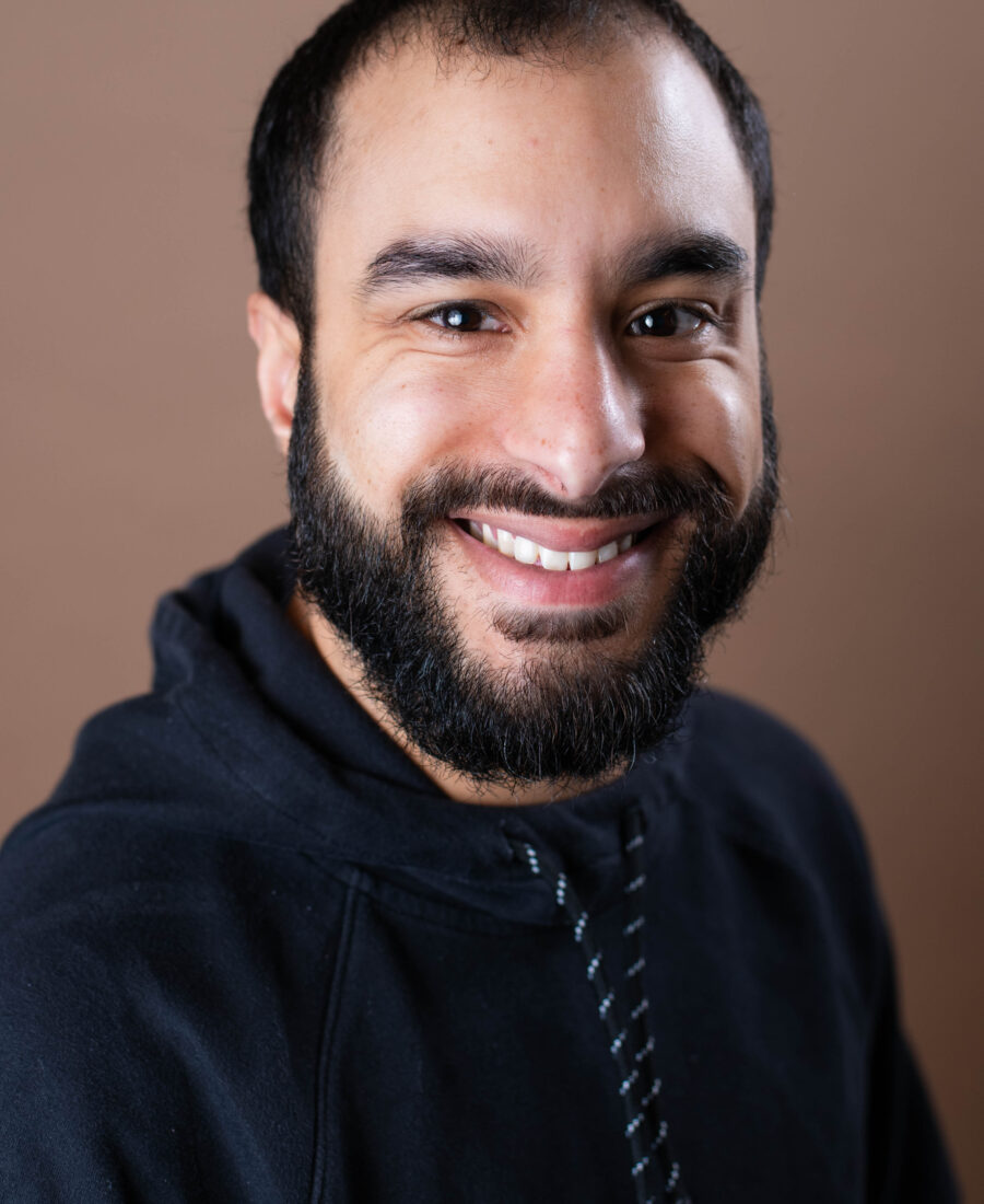 Iskandar Khan